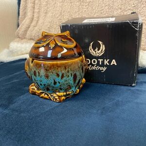 Owl Ceramic Ashtray with Lid